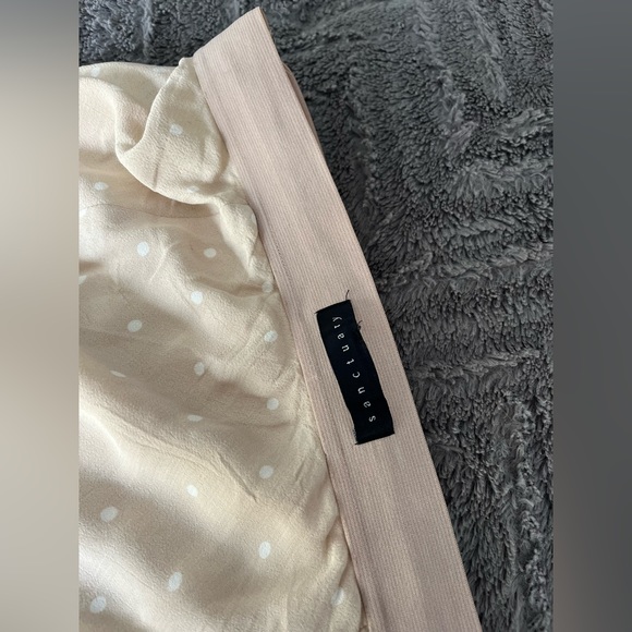 Multilayer Sanctuary Skirt - Picture 3 of 3